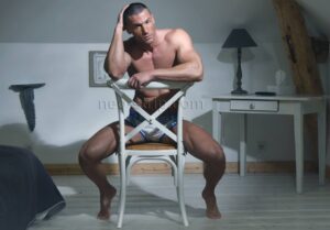 neo stripteaseur à domicile La Flèche 72200