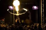 démonstration cracheuse de feu dans une discothèque à Vannes 56