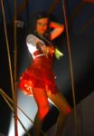 danseuse gogo danse dans un bar à Angers 49
