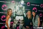 robot led échassier pose dans une discothèque en Ille-et-Vilaine 35