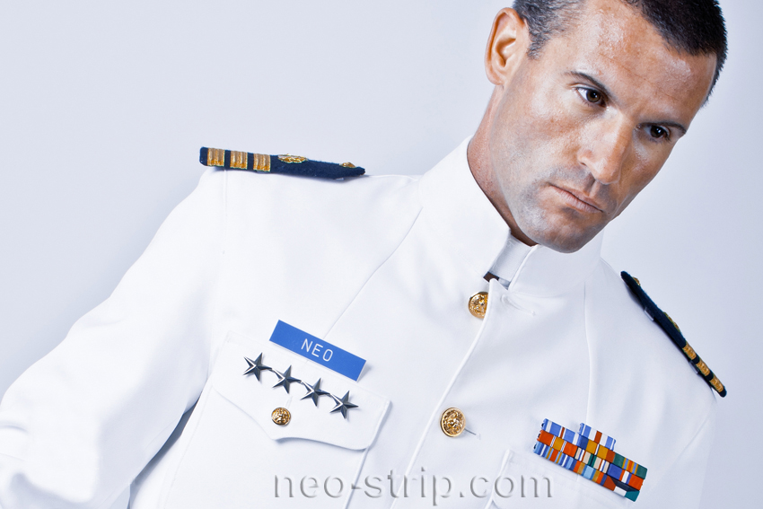 stripteaser officier marin Challans (85)